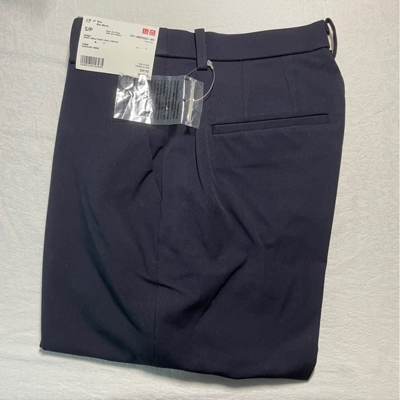 Uniqlo Smart Ankle Pants 2-way Stretch in Navy - Picture 7 of 10